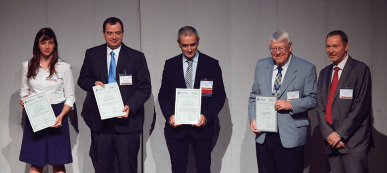 Keynote-Paper-Award2013